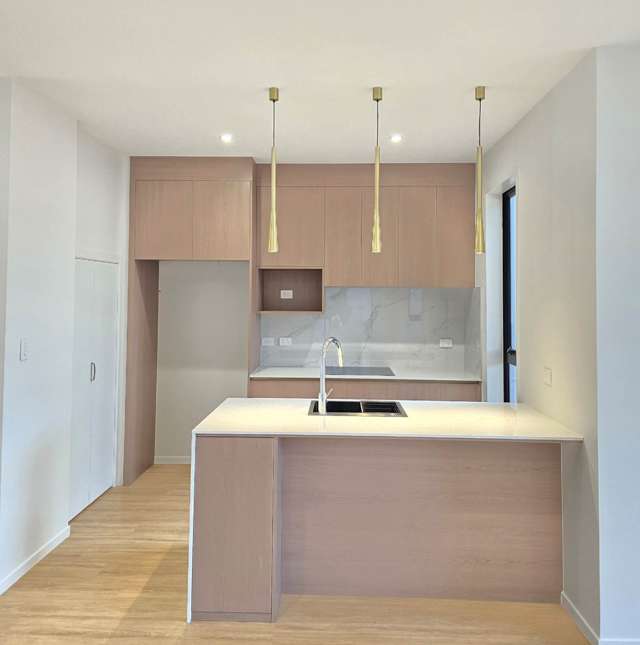 5/90 Picasso Drive West Harbour_2