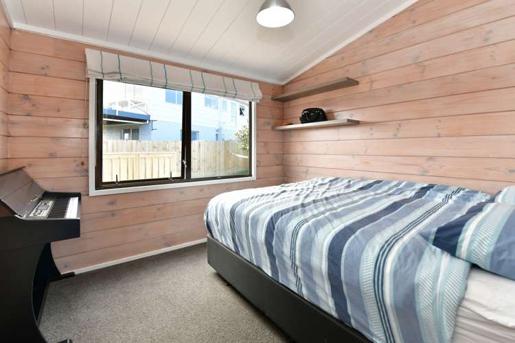 1389 Whangaparaoa Road Army Bay_11