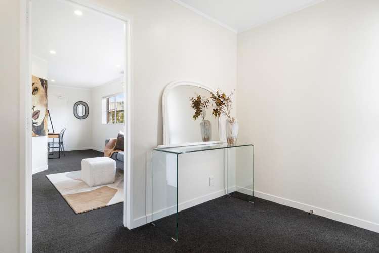 13a Gulf View Road Murrays Bay_19