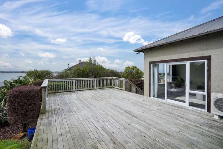 8 Osborne Street Riverton_18