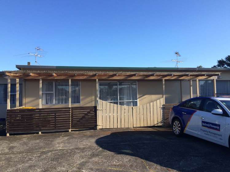 2/1 Botany Road Howick_8