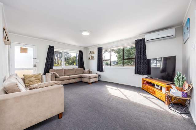 381 Roscommon Road Clendon Park_2
