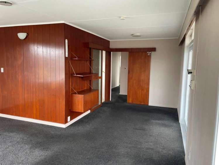 2 Plymouth Place Papatoetoe_2