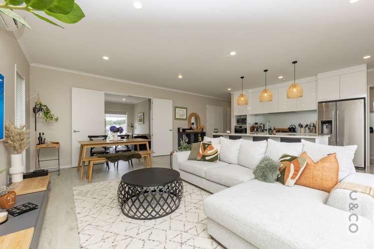 14 Dinning Road Riverhead_5