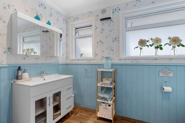 11 School Road Riverlands_19