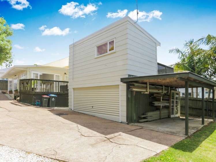 2/244 Meola Road Point Chevalier_3