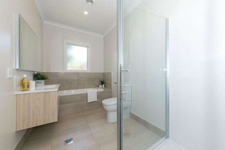 16 Darren Crescent Half Moon Bay_14