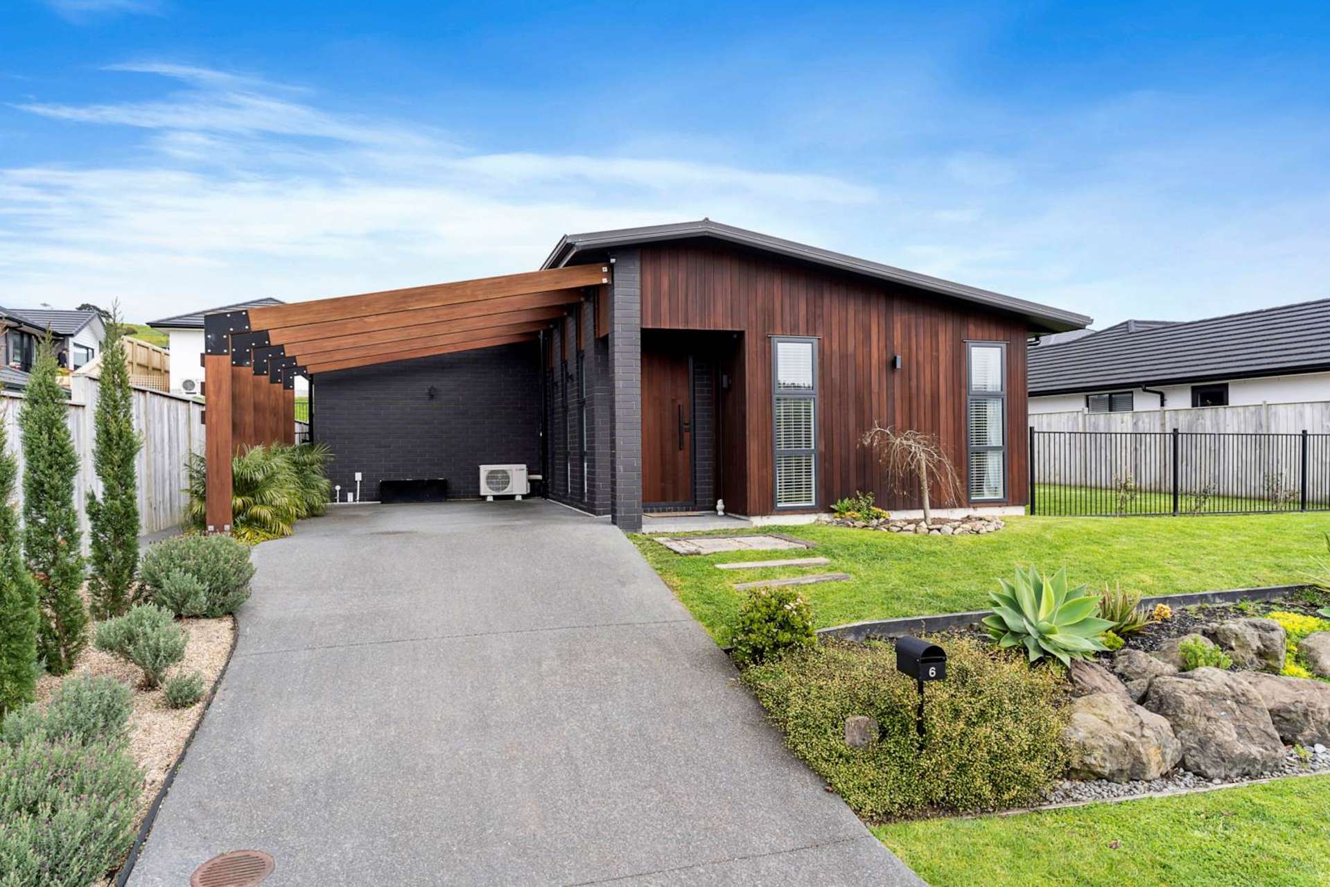 6 Urumaraki Avenue Helensville_0