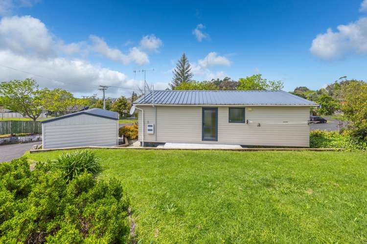 21a Acacia Crescent Glenview_13