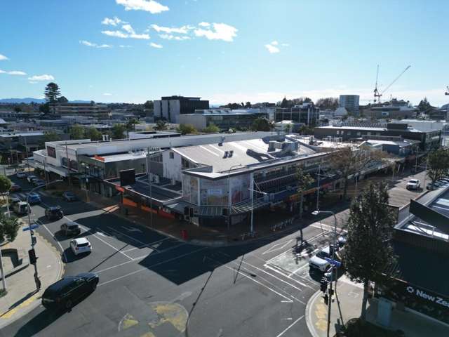 Unit 7, 109 Devonport Road City Centre_1
