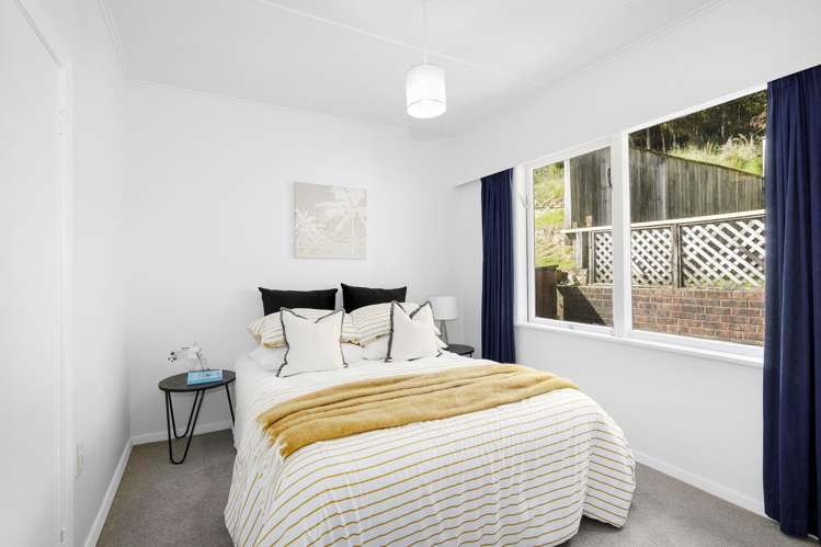 9 Holland Street Wainuiomata_8