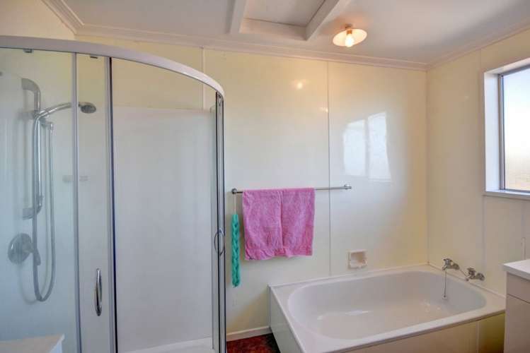 129 Tomahawk Road Andersons Bay_11