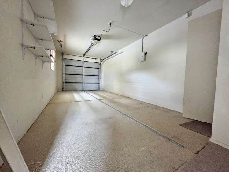 7/11 Spencer Road Oteha_18