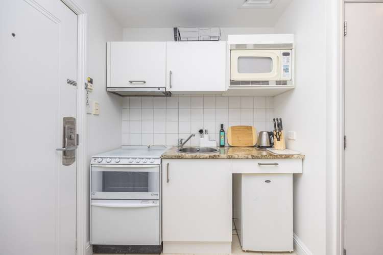 1113/22 Nelson Street Auckland Central_9