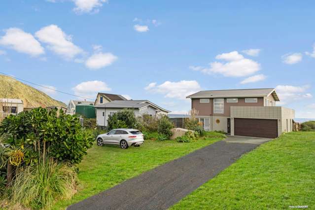 23 Ocean View Road Port Waikato_1