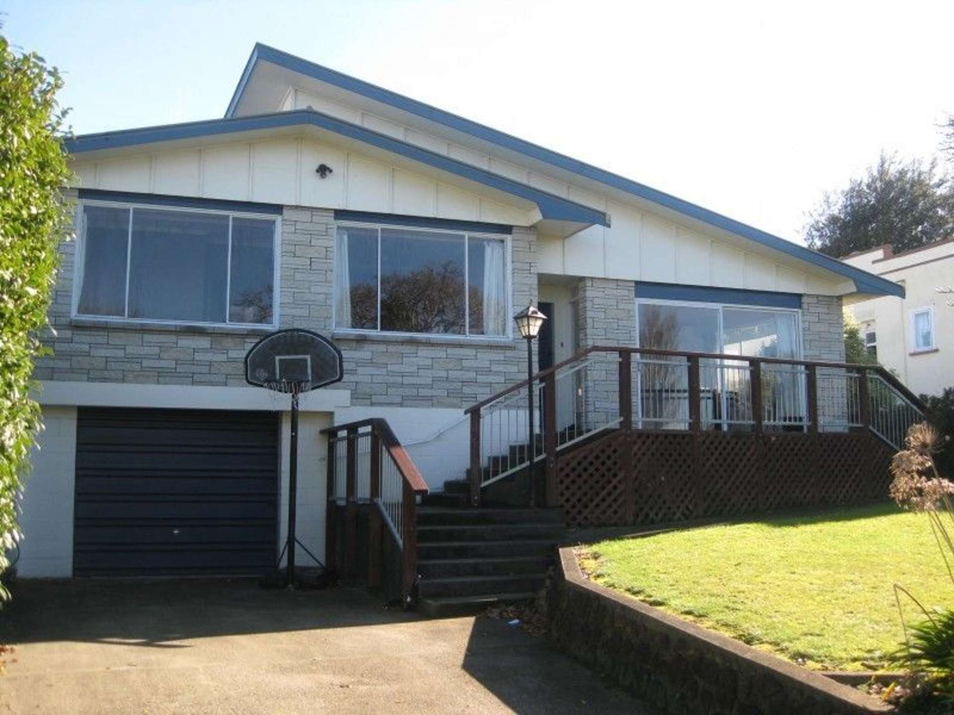 48 Queen Street Dannevirke_0