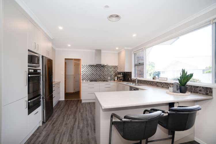 8 Perth Place Awapuni_7