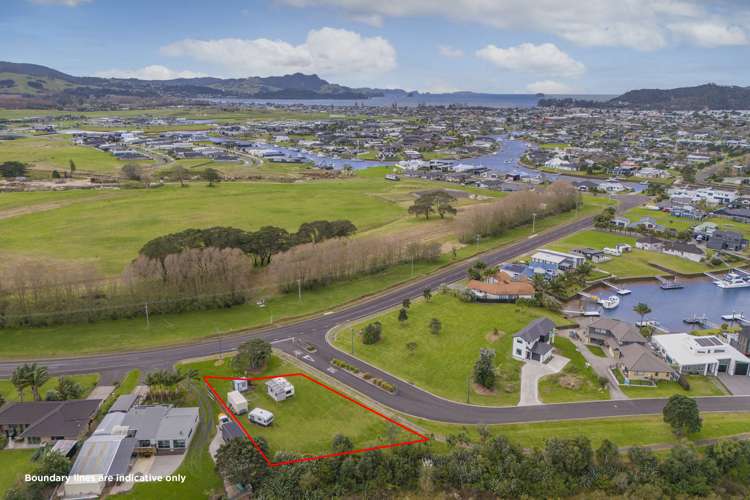1 Hei Esplanade Whitianga_12