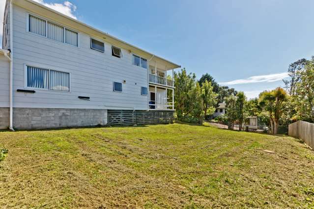 1/155 Oaktree Avenue Browns Bay_2