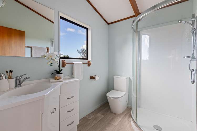 22b Alexander Road Algies Bay_11