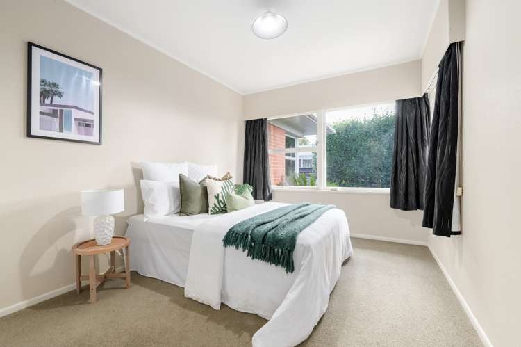 9 Lynwood Place Chedworth_13