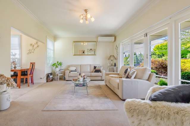 810 Frederick Street West Mahora_2