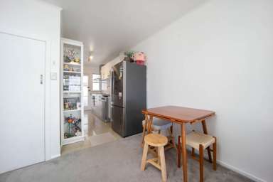 3/182 Carrington Road_3