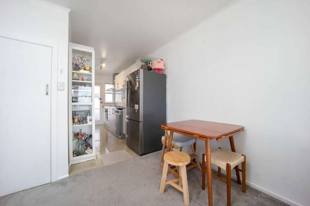 3/182 Carrington Road Mt Albert_4