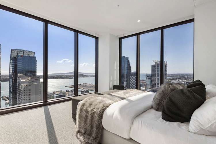Unit 3203/51 Albert Sreet City Centre_8
