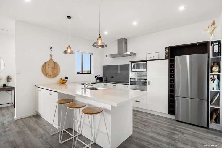 18 Niccone Place Bombay_8