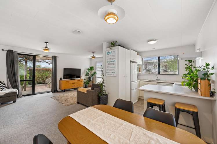 1b Arney Road Ranui_10