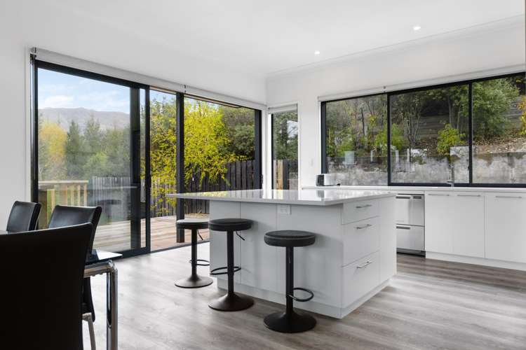 86 Hedditch Street Wanaka_16