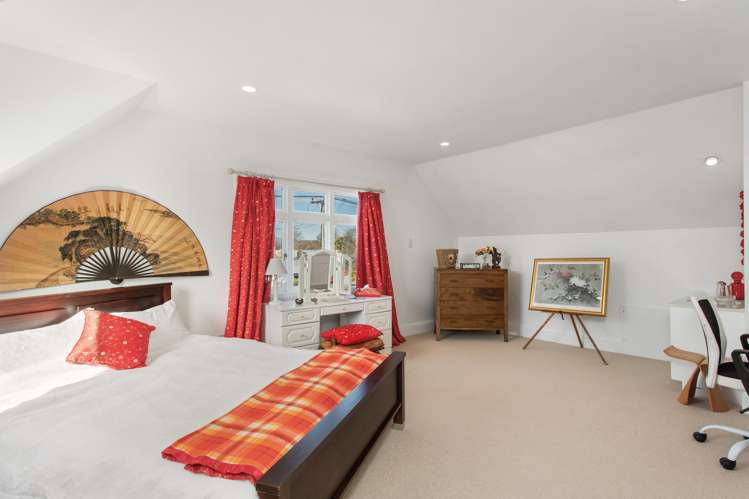 69 Office Road Merivale_16