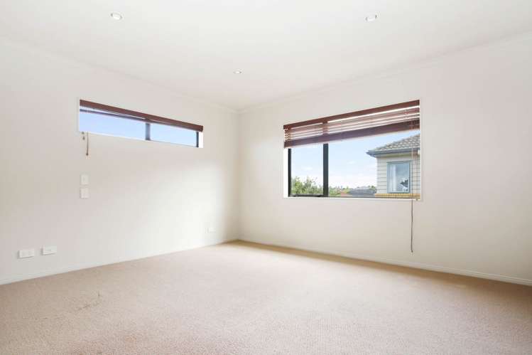 2 Coachman Drive Flat Bush_6