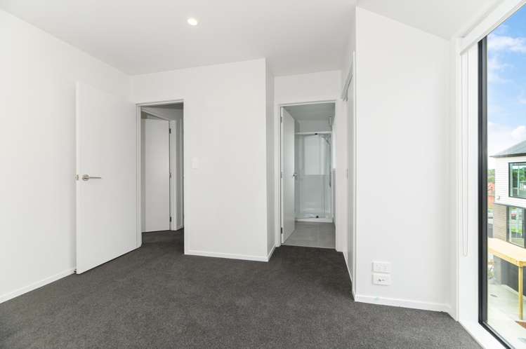 5/1 Fruitvale Road 1732_7