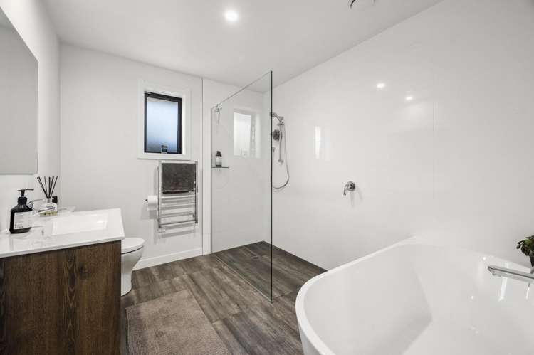 8 Patete Place Wharewaka_22