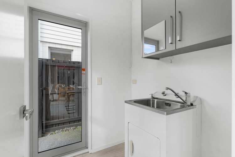 3/45 Antigua Street Addington_12