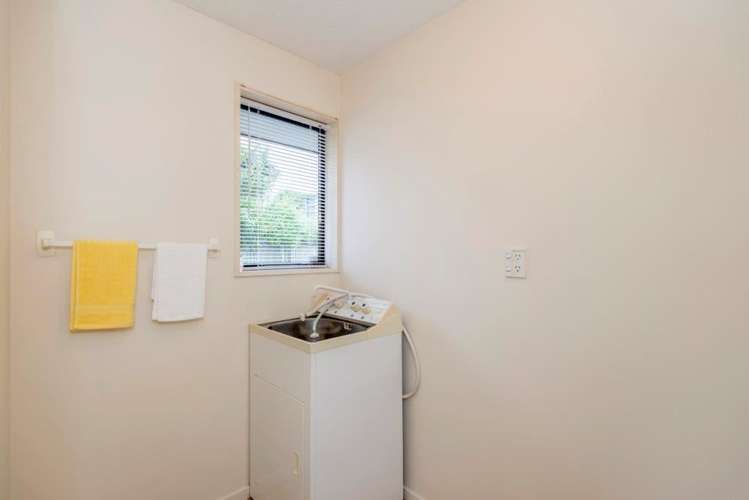 2/35 Division Street Riccarton_10
