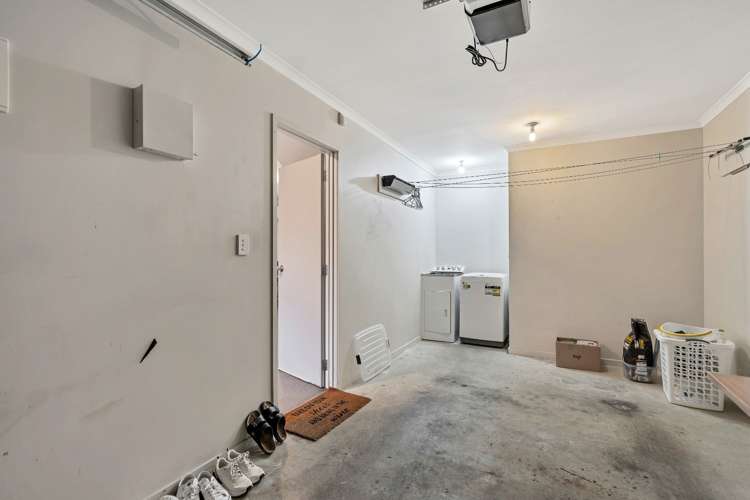 18 Barnea Circle Glen Eden_12