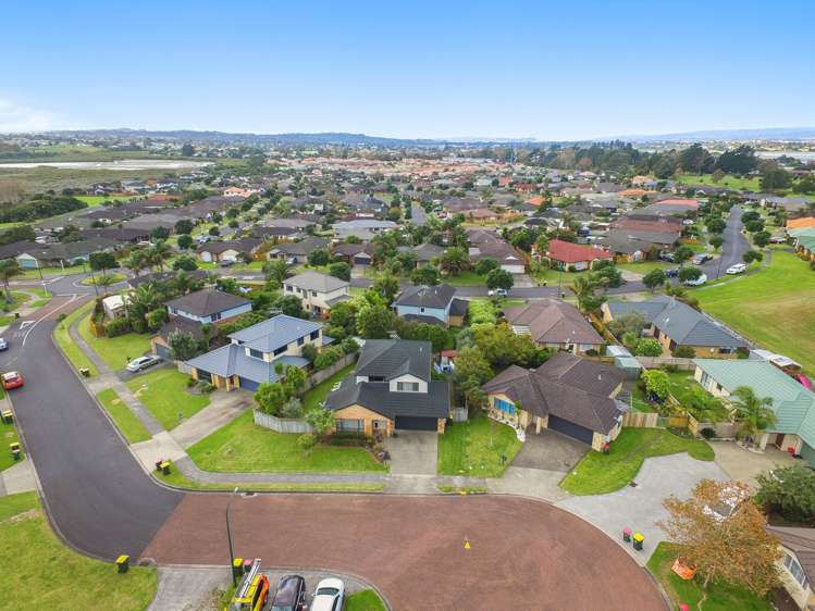 8 Ashkirk Place Wattle Downs_22