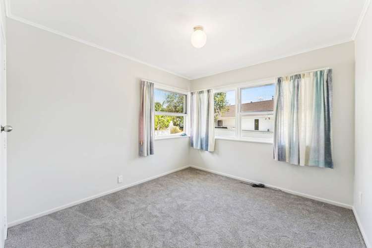 10 Beechdale Crescent Pakuranga Heights_23