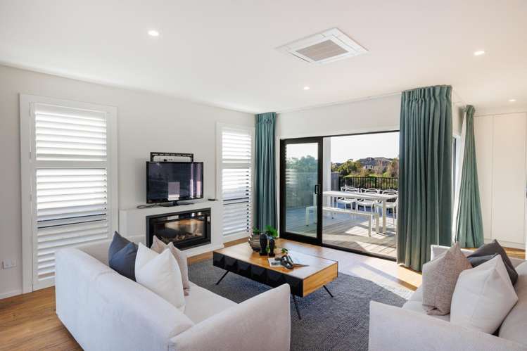 18 Silkwood Place Fitzherbert_2