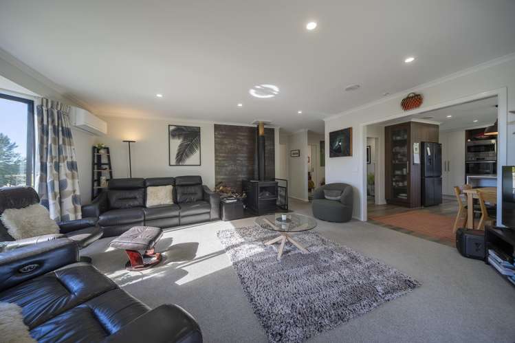 423A Te Anau Mossburn Highway Te Anau_7