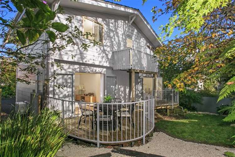 3/5 Eversleigh Road Belmont_16