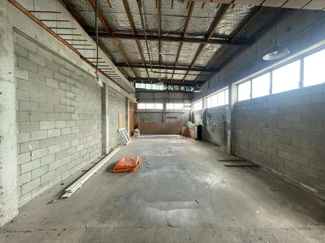 46 Riverside Drive Riverside_2