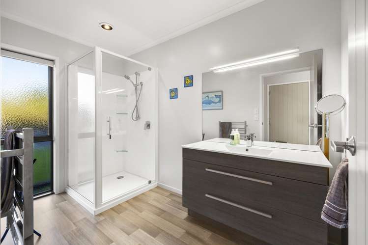 192 Hauroto Bay Road Raglan_33