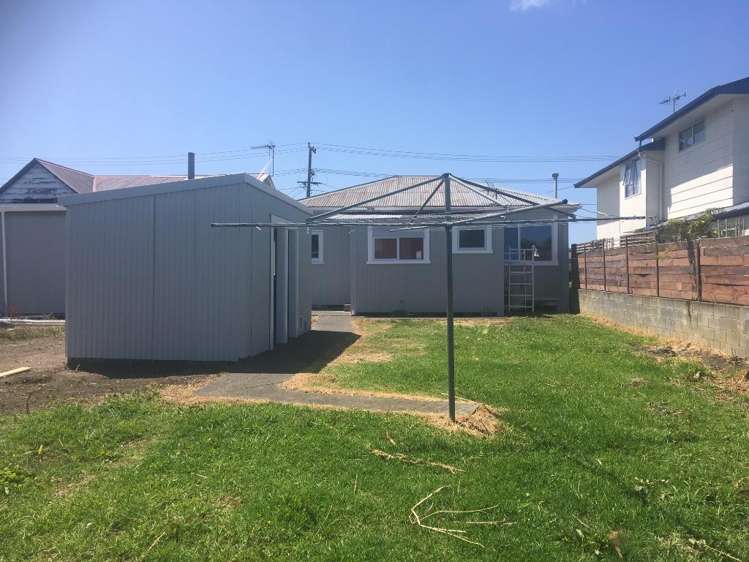 77 Bell Street 1235_7