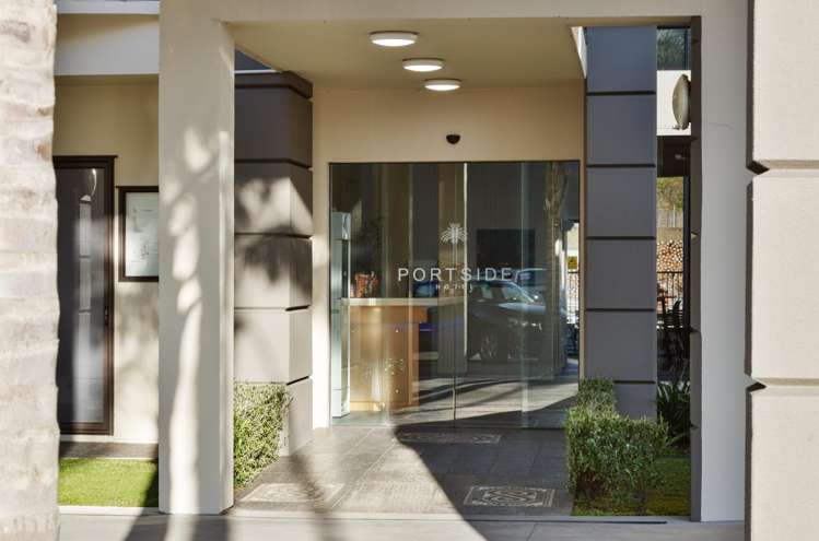 210/2 Reads Quay City Centre_11