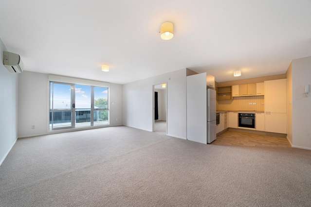 207 (3G)/121 Newton Road Eden Terrace_2