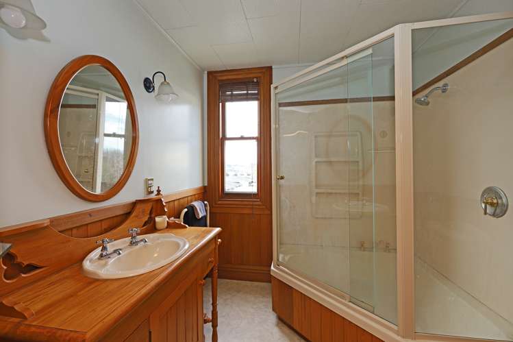 5 Saint Marys Road Waipukurau and Surrounds_10